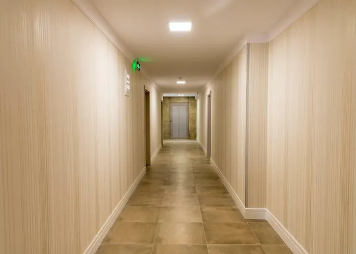 Antique Апартамент