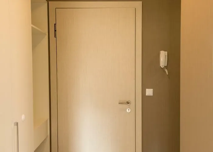 Antique Апартамент *